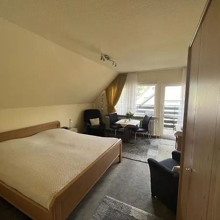 Stoe14c Gaestehaus Iden, App 1 *